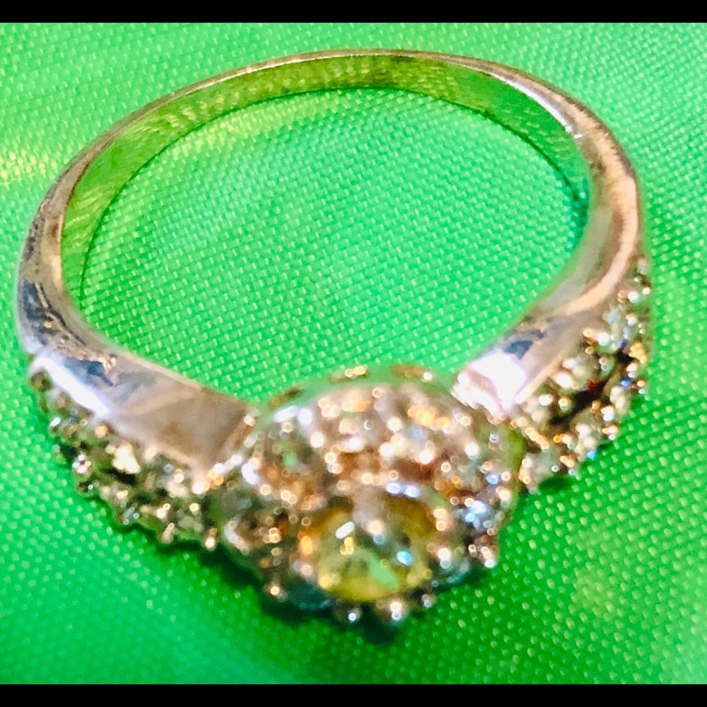Used ring size 6.5 - Picture 5 of 8